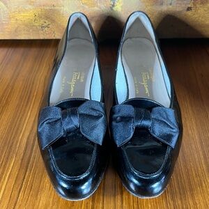 Salvatore Ferragamo Vintage Black Patent Leather Shoes 8.5 A2 Good Condition